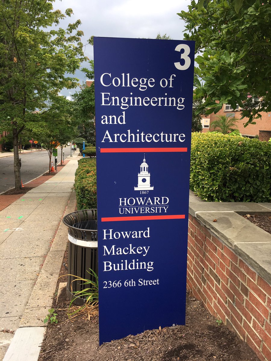 tiffani's tweet photo. Back where I started the trek to become one of the finest minds on your timeline. #almamater https://t.co/j1nFgH6rUV