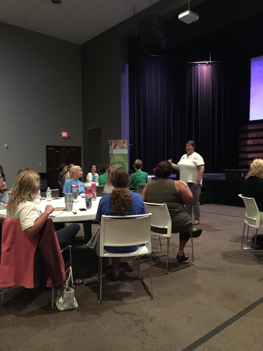 CrosspointeKP's tweet photo. Sharing a difficult yet incredibly important training with our volunteers this afternoon. #D2L #1in10 #ymcatriangle #crosspointecary https://t.co/7TE2uBXU03