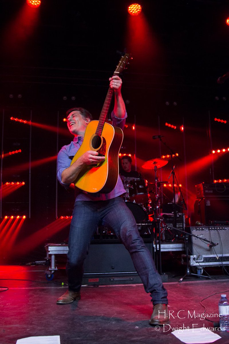 dwighttaz's tweet photo. @washboardunion hey you guys nailed it @HagersvilleRock #lovecounrtymuisc #country @dwighttaz @KX947 #jrfmwashboardidol https://t.co/ZKeheo92b5