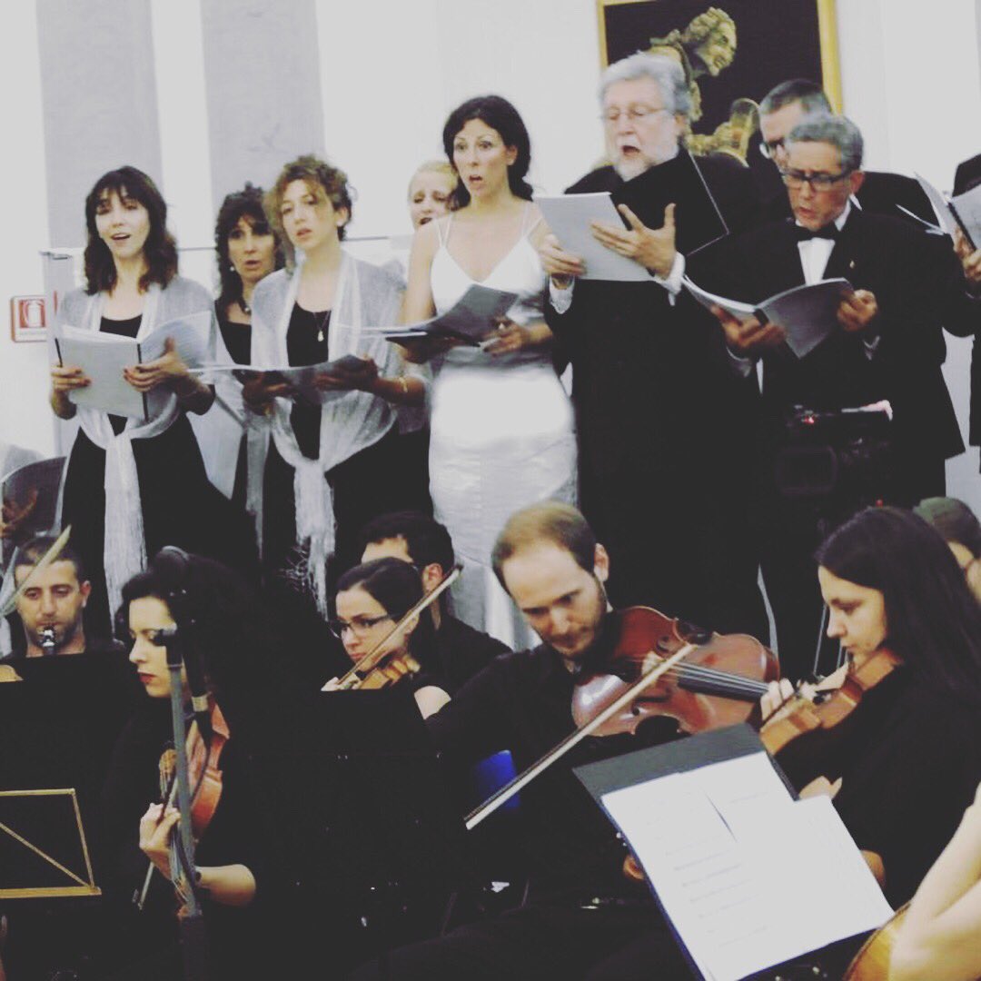 giuliadiomede's tweet photo. Qualche foto del concerto!#primassoluta #Ionas #marcopodda #cappellatergestina #orchestagiovanilesangiusto https://t.co/CrnENGoAiu