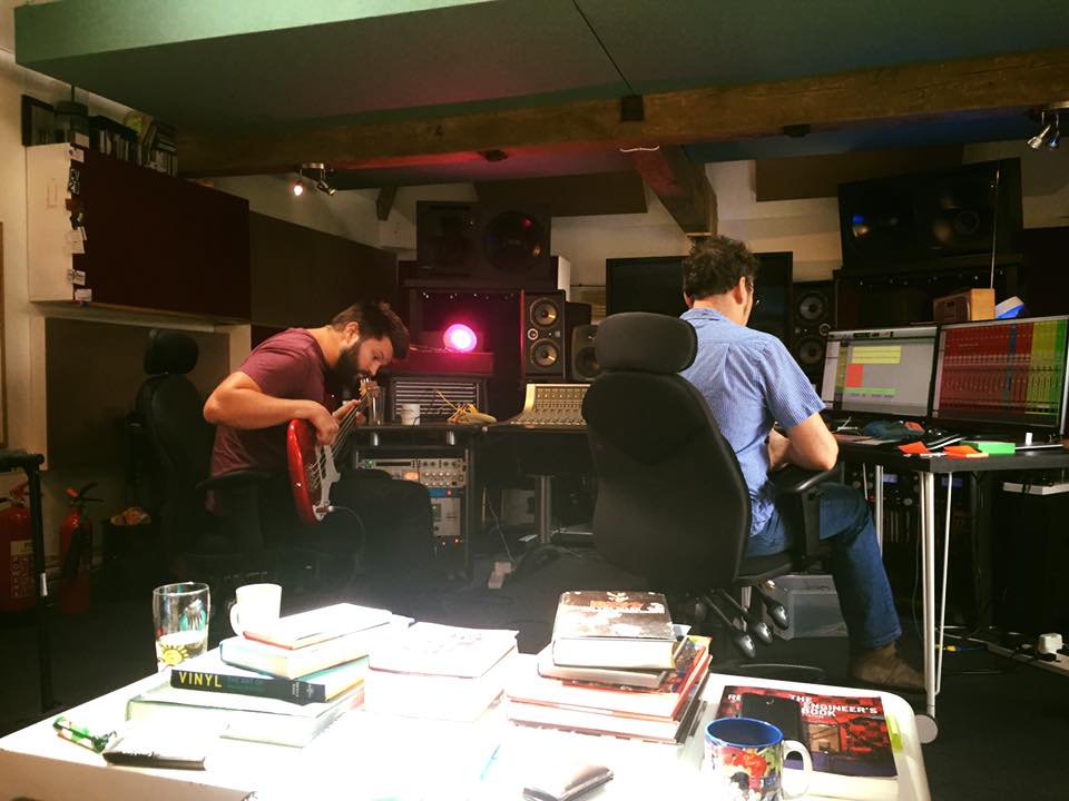 StoneBearmusic's tweet photo. Mixing the next crop! Baz you legend!
@gospeloakstudio https://t.co/O6BzNQwFOI