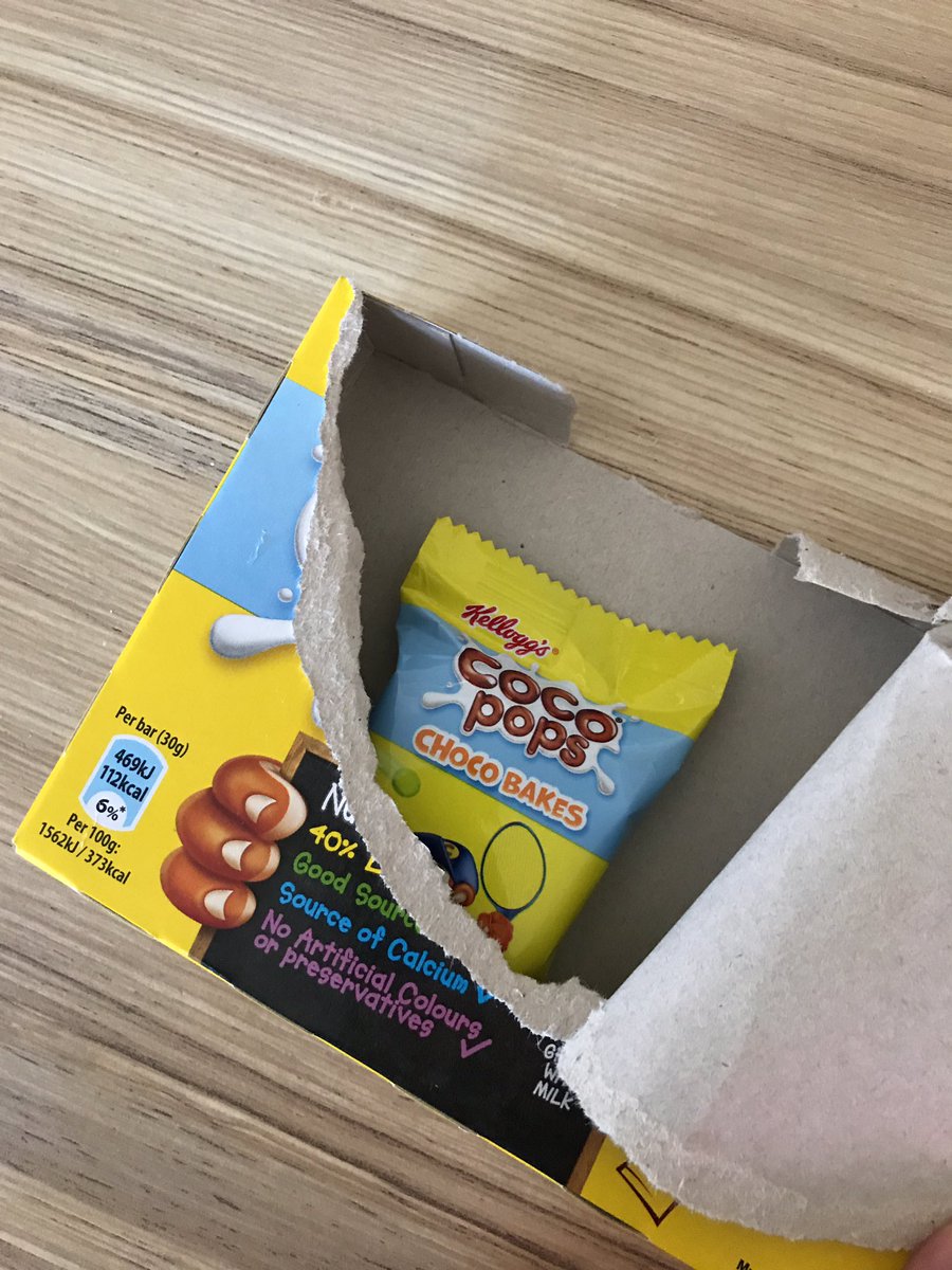 jonathonlovett's tweet photo. @KelloggsUK 40% less sugar, more like 40% empty box! #ripoff #wastefulpackaging #dissapointed https://t.co/8hohsET5Yq