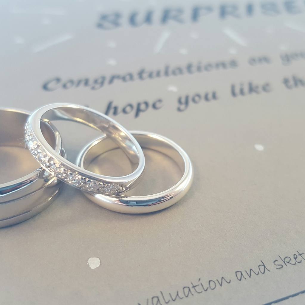 KJJewellery's tweet photo. #bespoke #wedding #rings #diamondring #eternityring #weddingring #whitegold #palladium #hisandhers #mrandmrs #rings #jewellery #jewelry https://t.co/dT1SfHcM4a