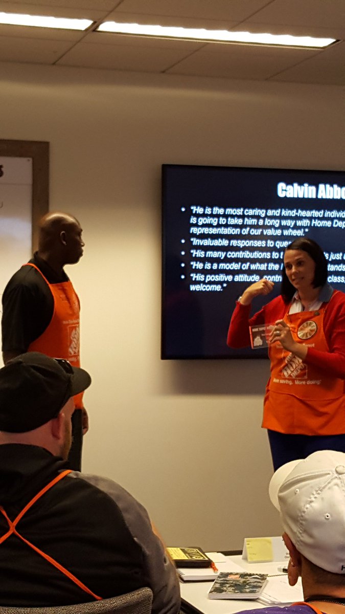 Travel_MET_D92's tweet photo. Our #crystalapron winner Calvin Abbott Store 6611. Congratulations Calvin! https://t.co/TEU1XF3mVM