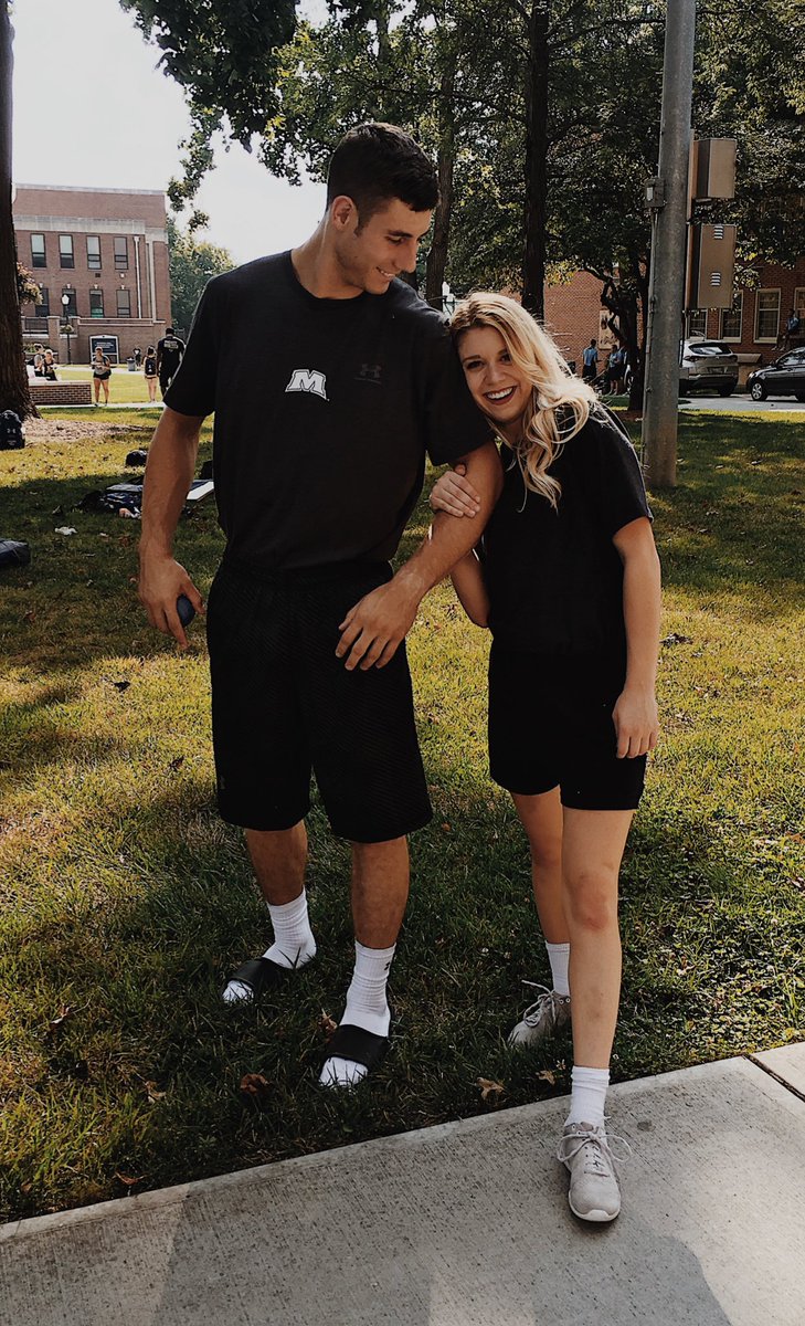 LakinMarisa's tweet photo. Mine 4ever. #blessed #awkward #sandalswithsocks #Minthemiddle #cute https://t.co/ccQjYW3hcZ