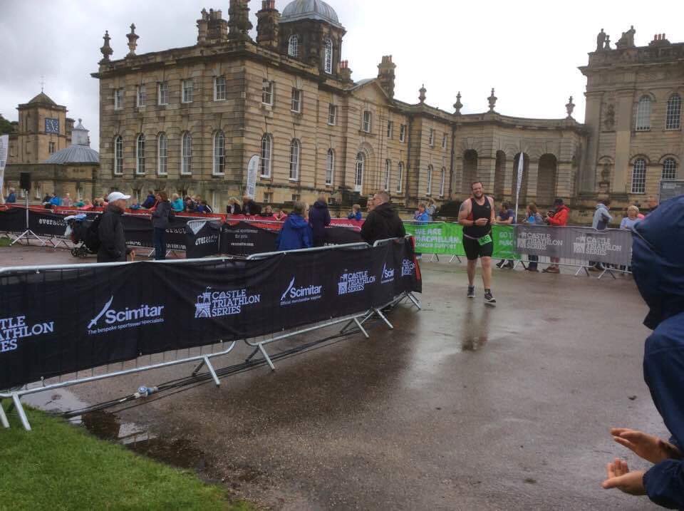 thecrownwelburn's tweet photo. HE DID IT!!!  Congratulations to our head chef Rob. 1 hour 38.9. AMAZING 😄👏⭐️🥇#cancerresearchuk #CastleHowardTriathlon https://t.co/pUUF7SlVjz