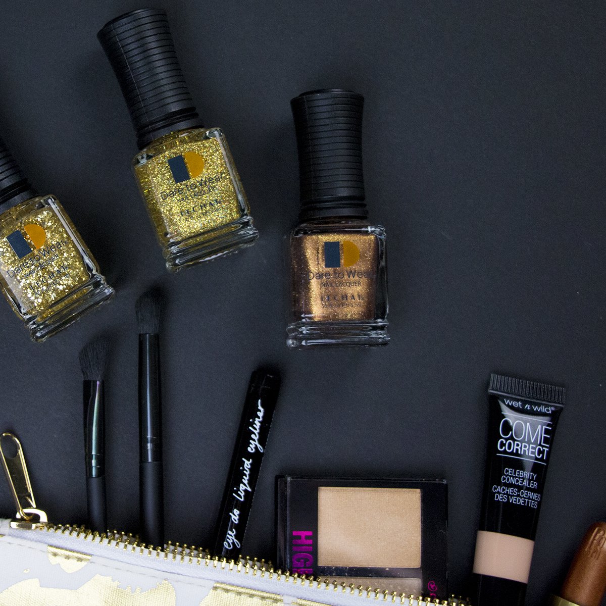 LeChatNails's tweet photo. ✨GOLD PLEASE✨ RT these pretty babes if you are dying to rock them! SHOP: https://t.co/Zf9KGOCBC9 #LeChatNails #NailSwag #GoldPerfection https://t.co/GKtdeQyzSd