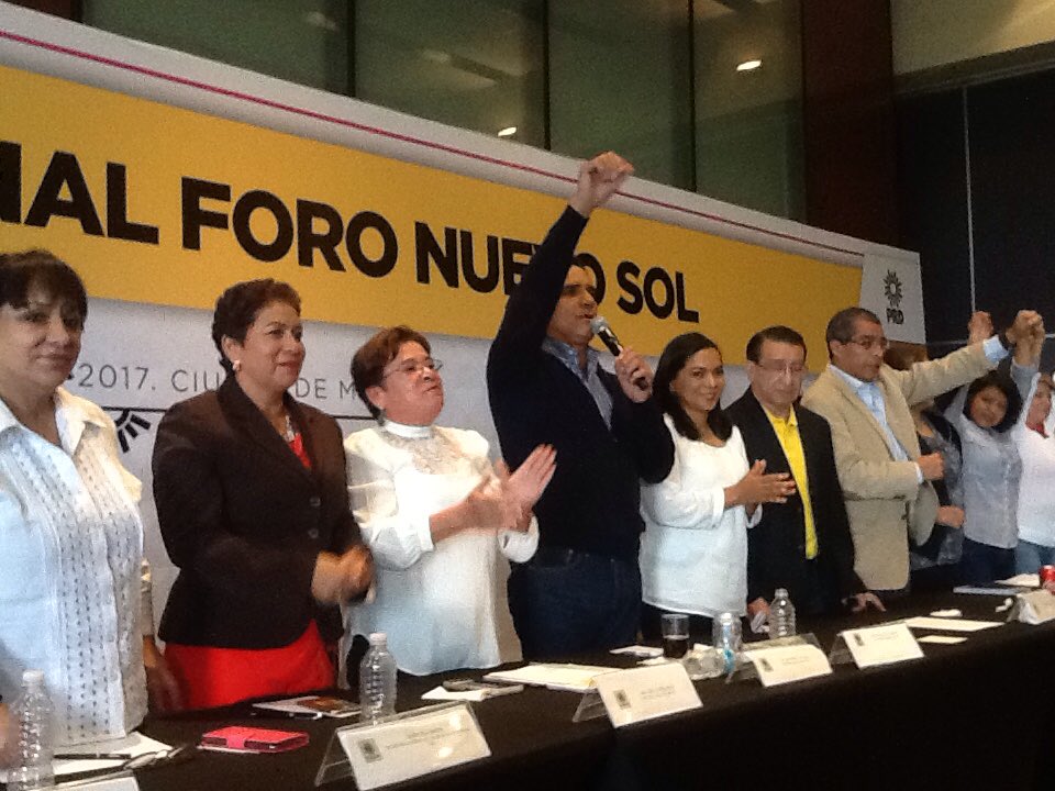 PRDMexico's tweet photo. Termina la reunión nacional de @ForoNuevoSolNac con la participación de @Silvano_A, @Beatriz_Mojica y @vladimiragg https://t.co/U6cU7iKK7C