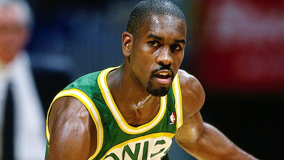 Happy Birthday to Gary Payton! One of the best defensive point guards to play the game! 