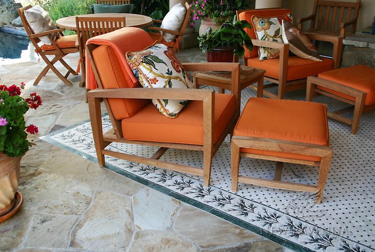 DIYEssential's tweet photo. Mosaics are a fun way to decorate patio.  Anyone have a favorite design?
https://t.co/qptIdX60IK
#patio #diy #mosaic #mosaictiles #garden https://t.co/Ly82w6pl9j