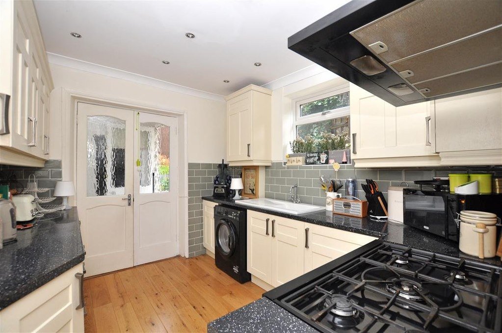 PettySon&Prestwich tweet media