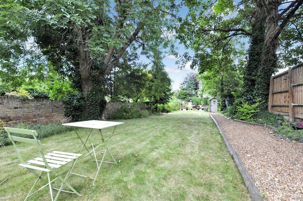 PettySon&Prestwich tweet media