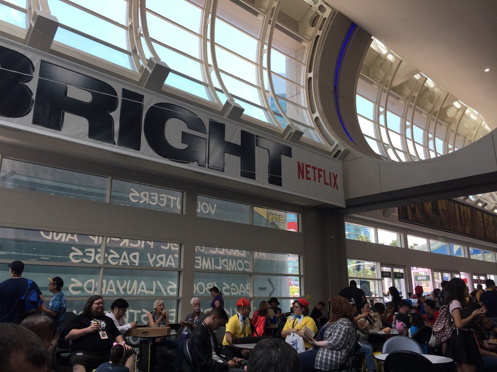 I'm at Hall E lobby in the seating area under the BRIGHT banner as #AgentCarter till 1pm, come say hi