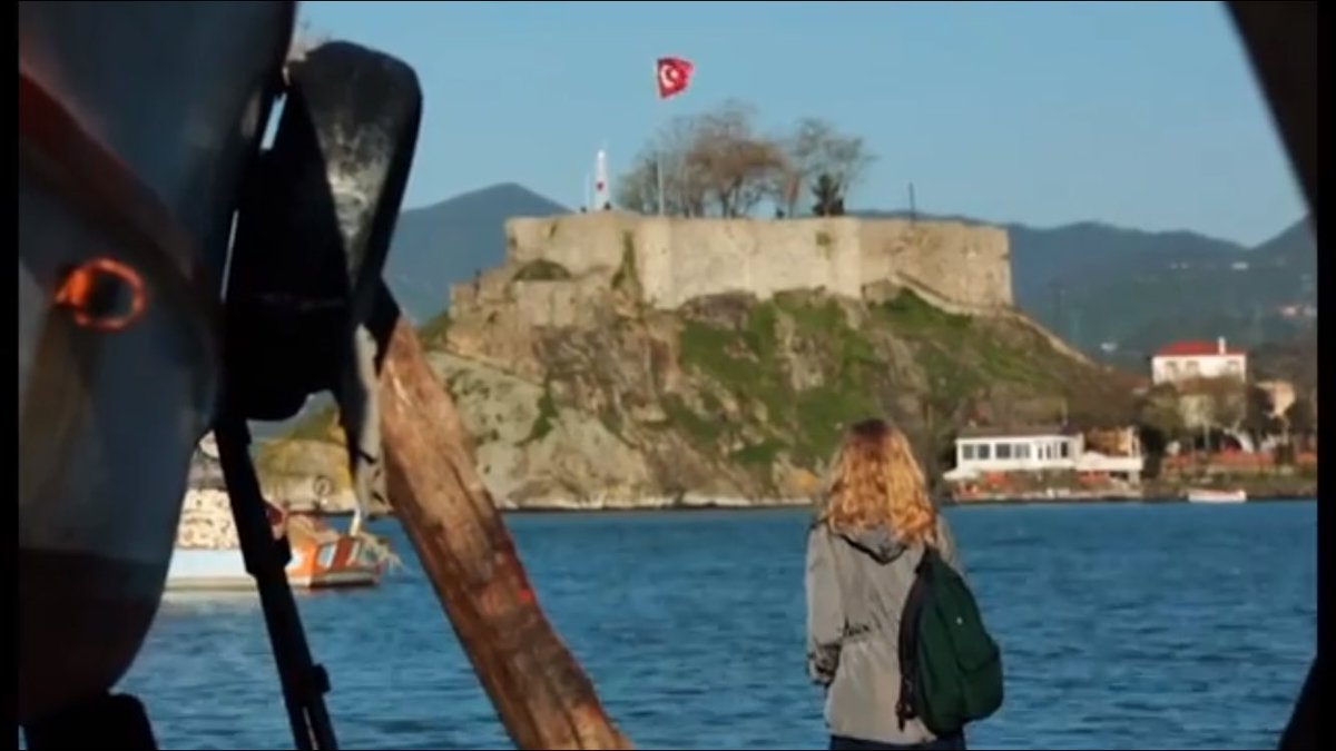 OmurdenSezgin's tweet photo. "7 days in Giresun" videosu yayında! 4. gün tamamen deniz,kum ve özellikle Turkuaz dede evi ile cennet #Tirebolu 'da https://t.co/7CR7k5XAjm https://t.co/tWCs2kEnai