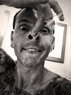 trappedtitled's tweet photo. oh MAN 
#RIPChester @LPFanCorner https://t.co/m7bd8YD2yI