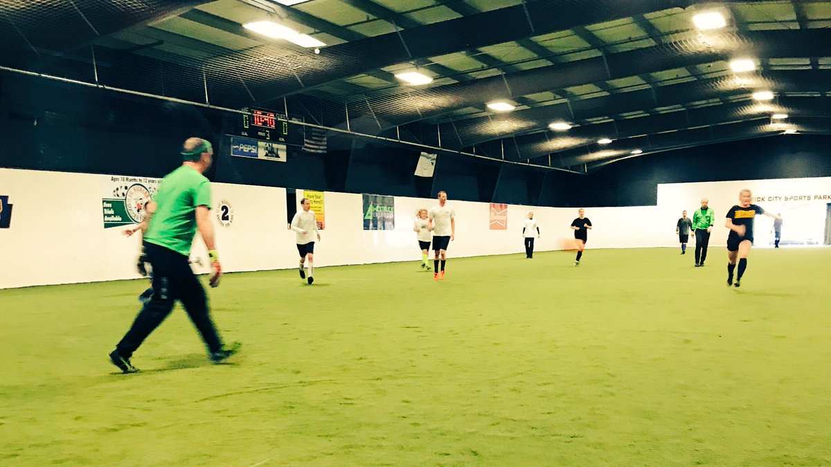KickCity's tweet photo. Always respect the #indoorsoccer keeper &amp; show some love for the #soccerfam that uses their hands - shout out your teams goalie! 👏⚽️🦑 https://t.co/TJfNatmuPf