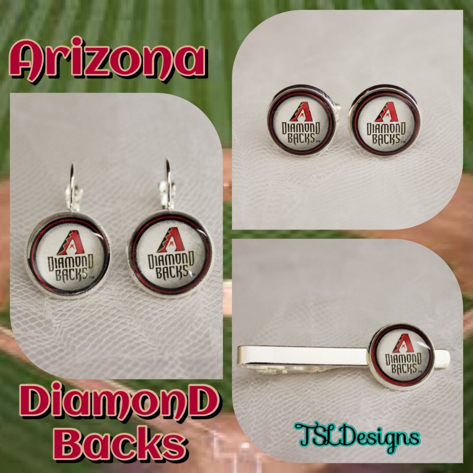 bythebeach1214's tweet photo. #MLB #Arizona #Diamondbacks merchandise made with #upcycled #tradingcards https://t.co/6hKRkWYuQs #dbacks #dbacksnation #dbacksgame #ebay https://t.co/iwtzI2zlM2