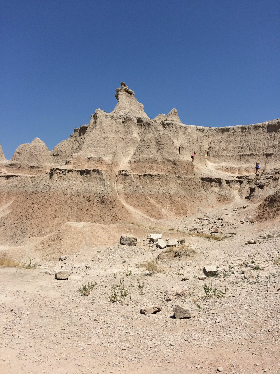 Dan_Donahue54's tweet photo. Dear gawd I'm living the movie Holes in real life . #respectforzero https://t.co/JVBbennI4s