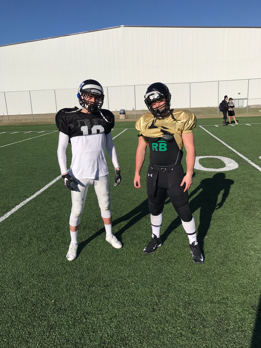 adamgott11's tweet photo. The day before... @WinnipegRifles we ready for the big work week @MikeyHart204 @URCHXIIA https://t.co/W3j6mrdV6w