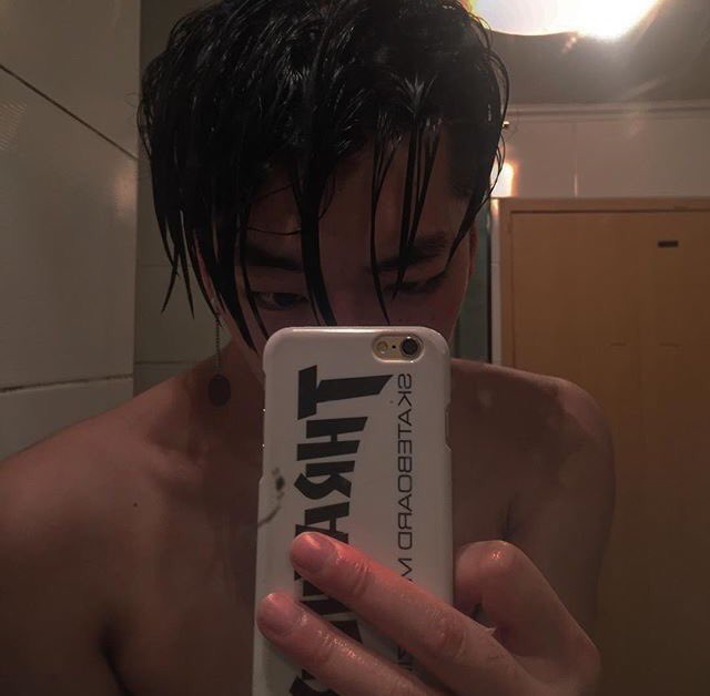 aestheticsadass's tweet photo. AIKO 🏹
9teen. single. smokes &amp; drinks. bartender. loves all my ugly friends.
rts are appreciated!!
#openrp #roleplay #openigrp https://t.co/qSqxgKaGdx