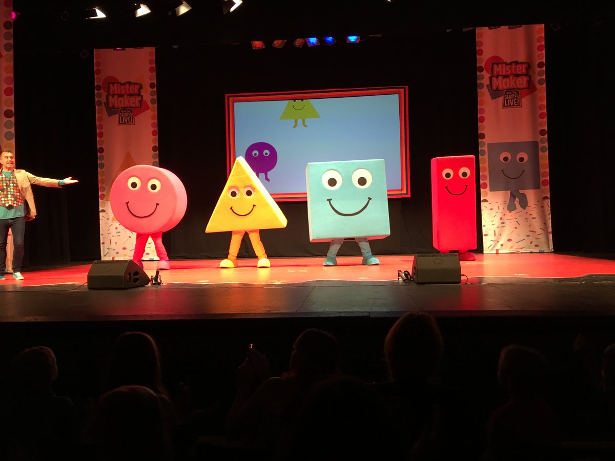 lizflight's tweet photo. #mistermaker
THANKYOU for a great show in Yeovil https://t.co/XOPsIsoZMI