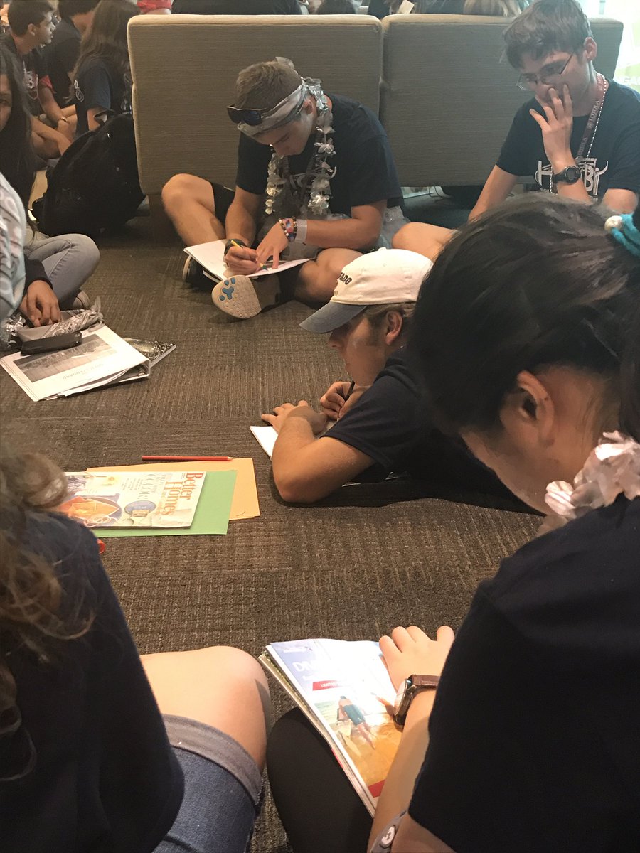 HOBY's tweet photo. Vision boards are well underway! Using images and art to express who we are @PresenceAgency #HOBYWLC2017 #TheGOLDStandard https://t.co/QnLvonpJ5m