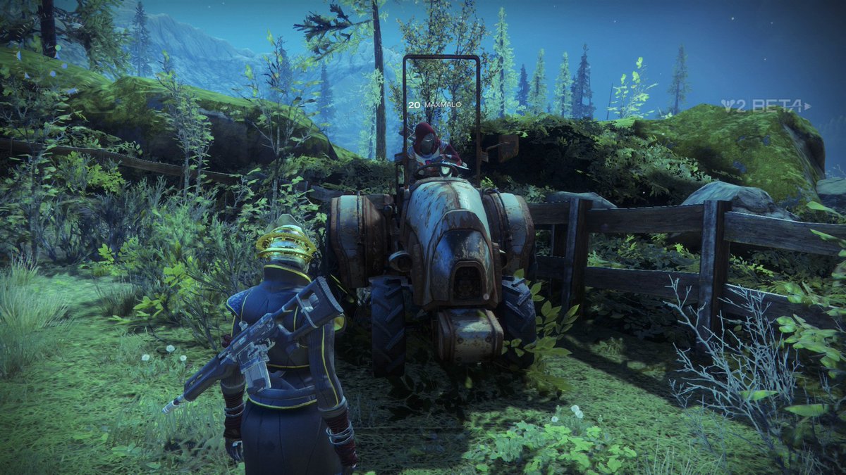 Maxmalo's tweet photo. Tengo un tractor 🚜... ¿amarillo? ♫ 🙈😜 #BetaDestiny2 @AleGoxUy https://t.co/sipgYSh47T