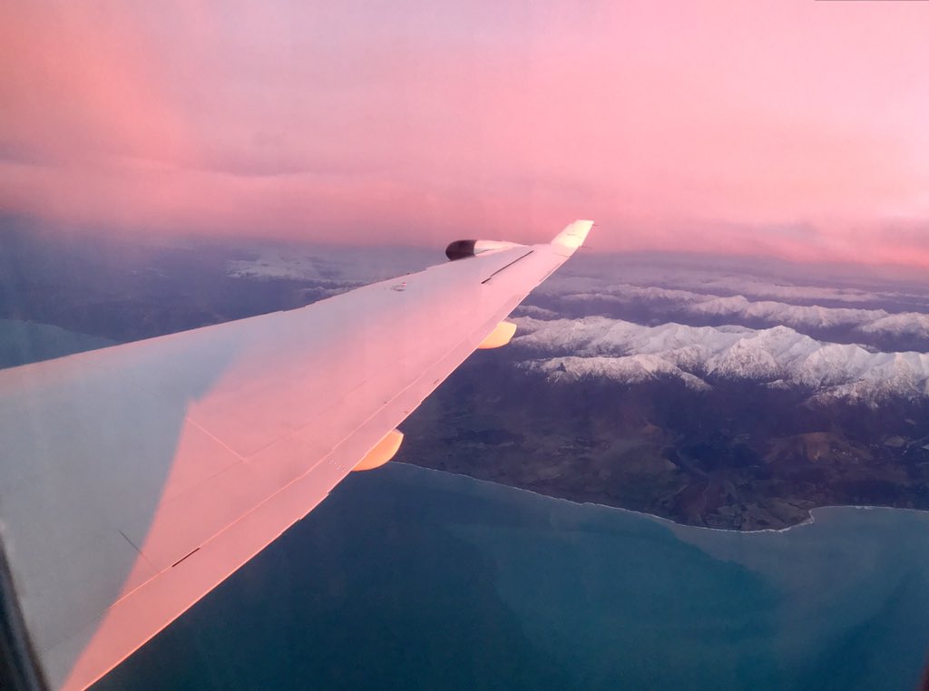 MrNeilHenry's tweet photo. Flying to Christchurch on #SoundsAir - Kaikoura coastline at dawn https://t.co/AZNwK8yyA2