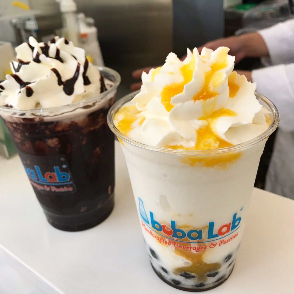 boba_lab's tweet photo. Sunday fun day. Try our famous Marbled beverages. β
βπ»οΈ#bobalab #mybobalab #boba #bubbletea #milktea #samofoodie https://t.co/swF7aOpSX4