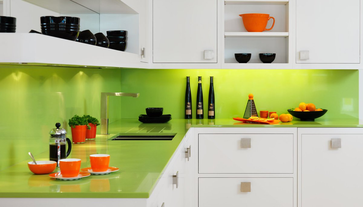 ZolidServices's tweet photo. Extensive range of #Kitchen #Worktops @ZolidServices our new case study https://t.co/Iac9fUtUhf #kitchendesign #solidsurfacing #EnglandHour https://t.co/nbG3wXfteV