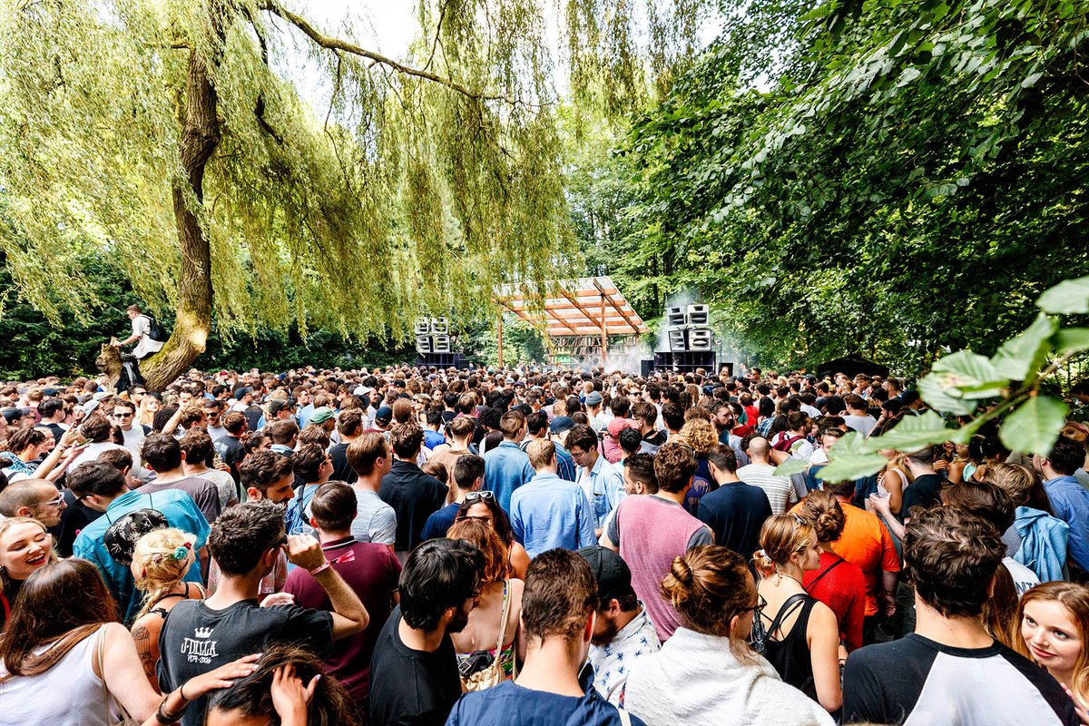 dkmntl's tweet photo. 10 days! 10 days! #Dekmantel17 https://t.co/xv0n5CacOj