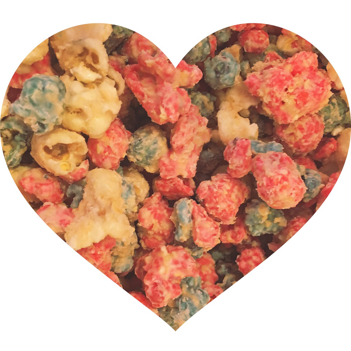 SavannahRaesPop's tweet photo. #SundayFunday #PopcornLove https://t.co/hxjUTSSME2