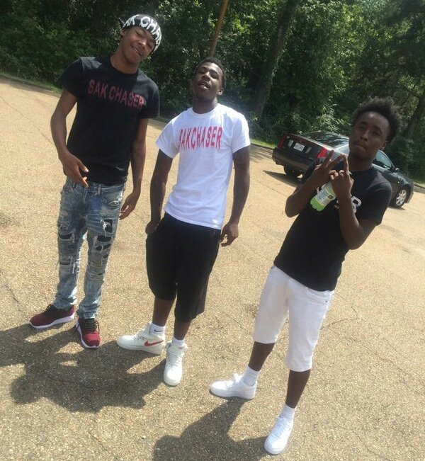 sce_nino's tweet photo. we still going dumb💙
#LongLiveBell #LongLiveRenderrick https://t.co/pCZJ1dzxc7