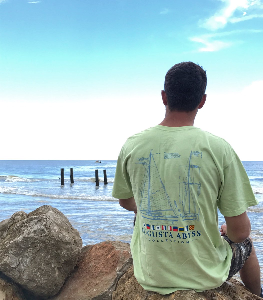 AugustaAbyss's tweet photo. It's simple. ⛵️ https://t.co/8AUxp7SyRK