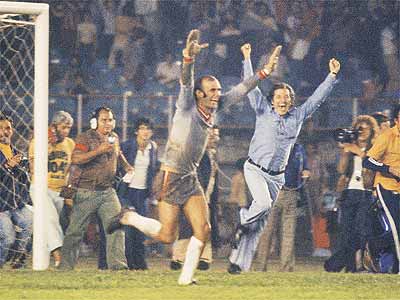 Titular da Seleção Brasileira na Copa de 1982, Waldir Peres disputou 617 partidas pelo São Paulo.

Vai deixar muitas saudades.