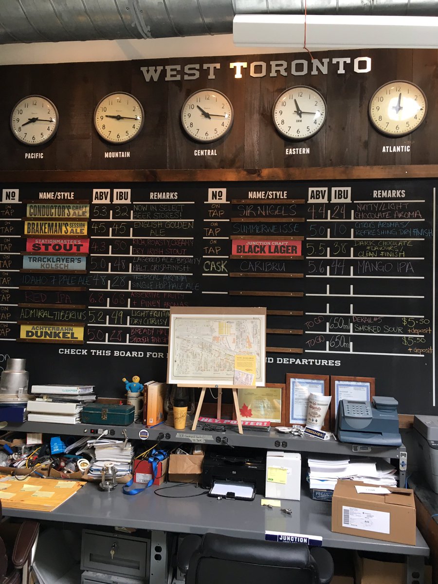 MichaelHornall's tweet photo. @JUNCTION_CRAFT sampling excellent beer and listening to smashing pumpkins #smilingpolitely #drinklocal #tonighttonight https://t.co/iZmEAVFUL5
