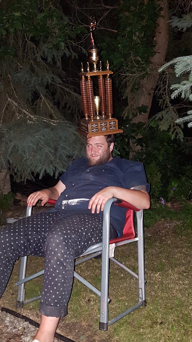 PatSoucy89's tweet photo. @dylanjlynch is a many of many talents #alltimegoalie https://t.co/iHpmgP4toN