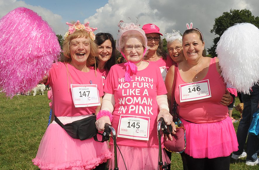 echosnapper's tweet photo. Picture Gallery. Today's @raceforlife  at Hylands Park Chelmsford
https://t.co/aIfCDYKP4h 
See this weeks @ChelmsfordTimes 
#RaceforLife https://t.co/FjLH3BJjuN