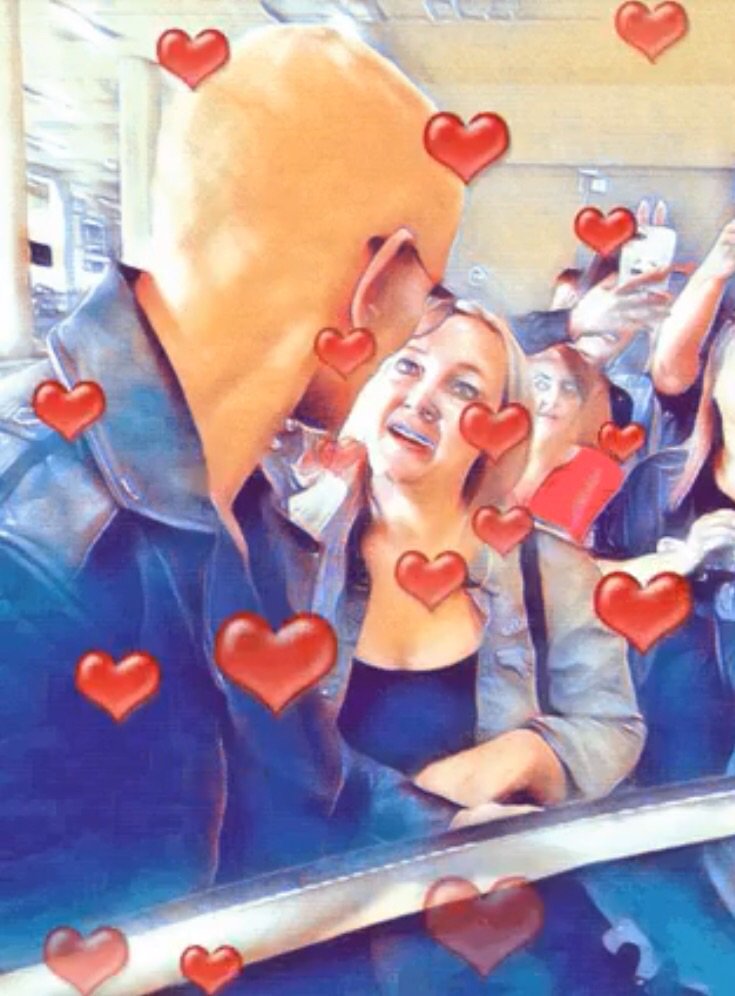 Dee Murphy tweet media