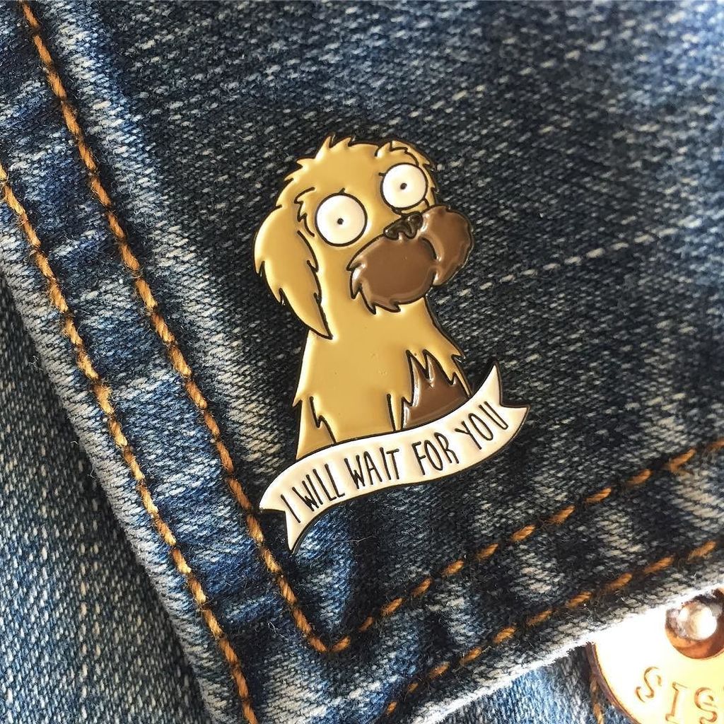 pinpostuk's tweet photo. Everyone is so sad about this pin buuuut IT'S OK, Seymour actually had a good life. Go watch Bender's Big Score + you'll see that he was fi… https://t.co/mDbodycDDr