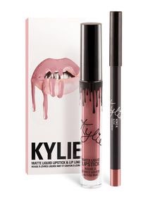 Dinx_B's tweet image. Shop #anythingyoucanimagine @TAKEALOT takealot.com/kylie-cosmetic…