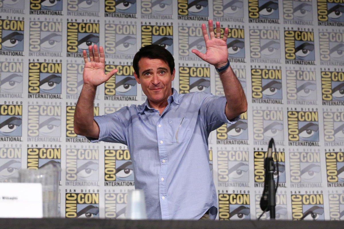 TimelessSPTV's tweet photo. It wasn't me. #Timeless #SDCC2017 https://t.co/UGQVLkkLiQ
