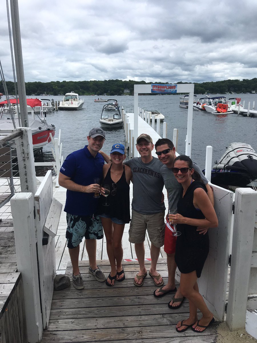 michelee0901's tweet photo. #boatingweekends #gordys #lakegeneva https://t.co/DAtIEypC5Y