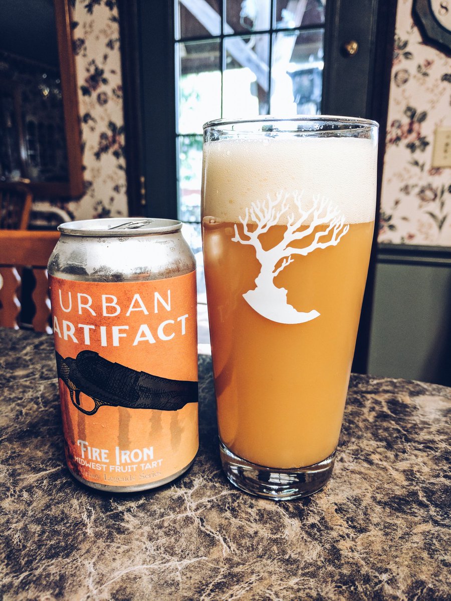 joshfromcincy's tweet photo. My God where have you been all my life. @ArtifactBeer #fireiron! #cincinnatibeer #cincybeer #drinklocal #craftbeer #beer #brewtography https://t.co/wzET2RTXoa