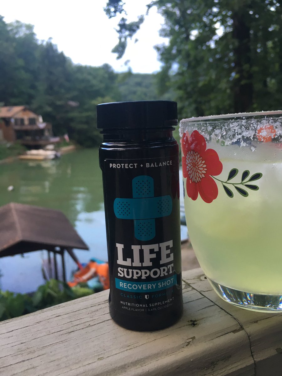 Nikki Seeley tweet media