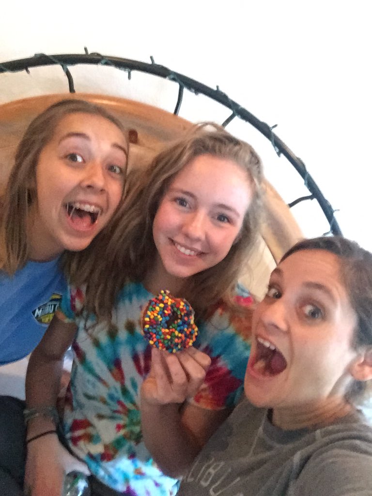 ChristaDees's tweet photo. @cousins_abby HAPPY BIRTHDAY!!!!   I miss you friend, like a lot.  Hope you're day is/was great!  #thispictureisawesome https://t.co/3arth9dVyF