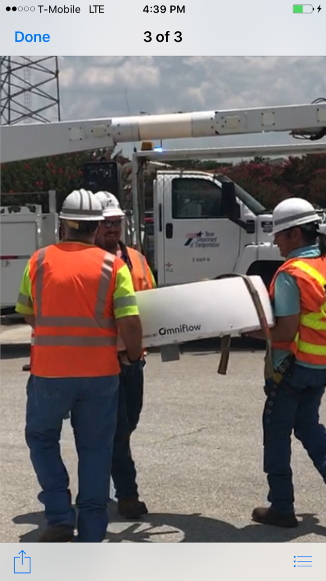 JPointerGroup's tweet photo. Today was a big day for JPG. TxDOT putting one of our lights up in Fort Worth @cityoffortworth @TxDOT https://t.co/LVYXrQyeyj
