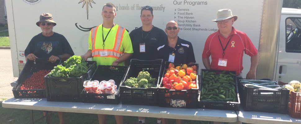 Mobile market delivering fresh produce to those in need  blackburnnews.com/sarnia/sarnia-… https://t.co/xWXDeyeH6a
