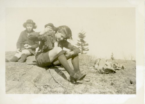 girlguidescanblog.ca/?s=opening+the… Check out these evocative photos from our sisters <a href="/girlguidesofcan/">Girl Guides of Canada</a>