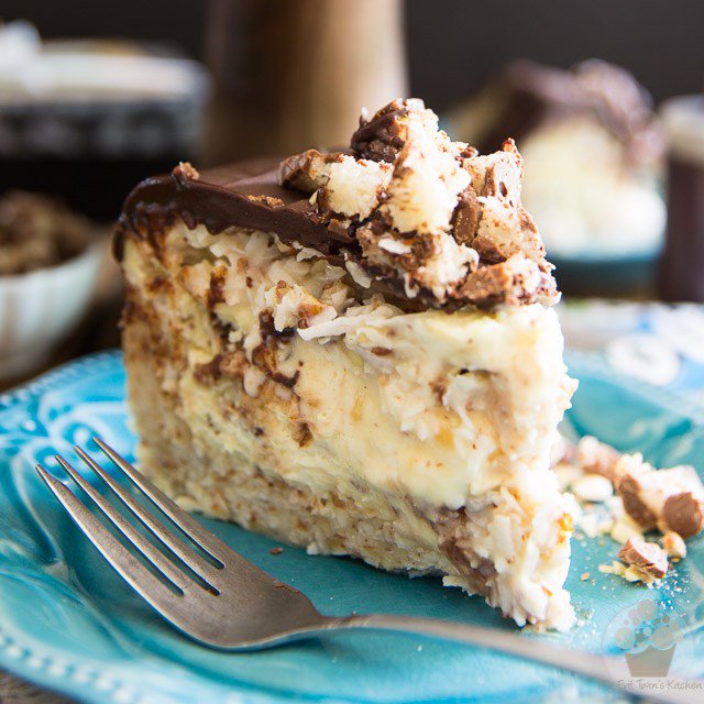EvilTwinKitchen's tweet photo. Almond Joy Cheesecake https://t.co/uB2Wz076xr https://t.co/7N1V1IaG9n